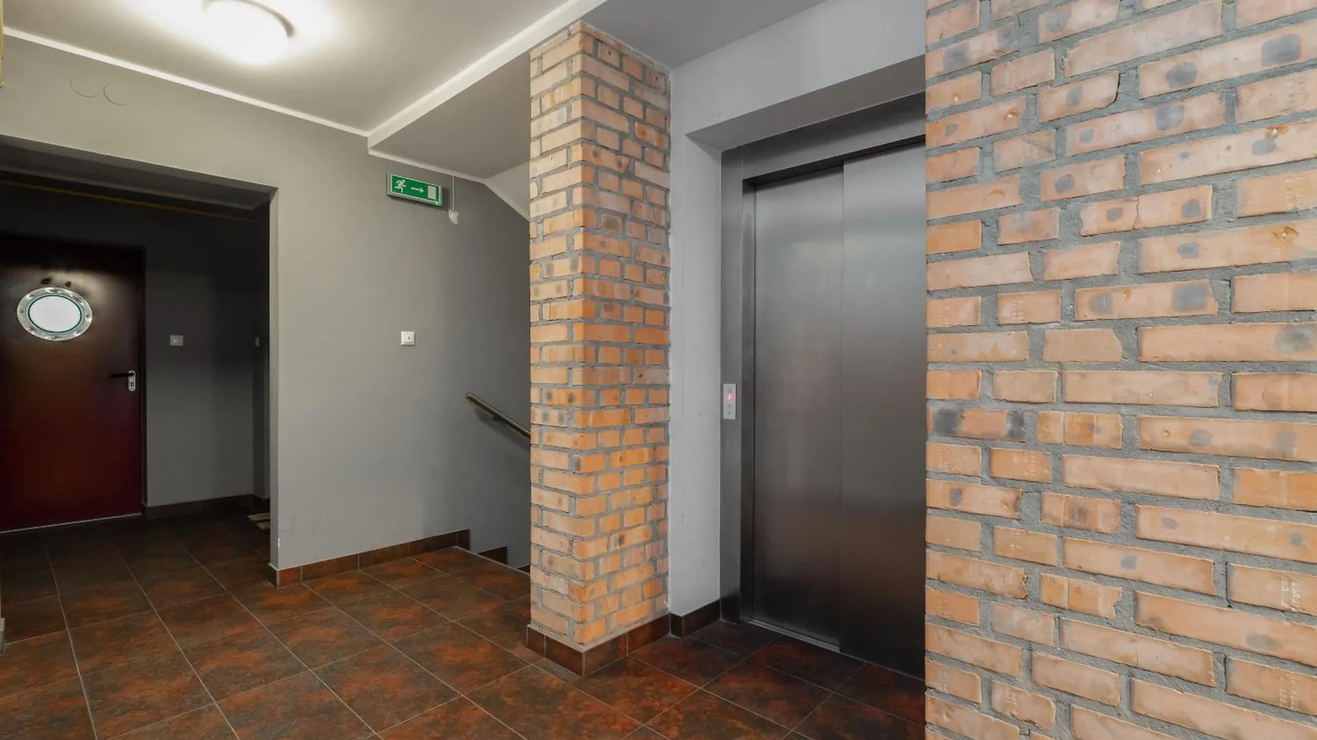 Sleepway Apartment - Marina 포즈난 0*,