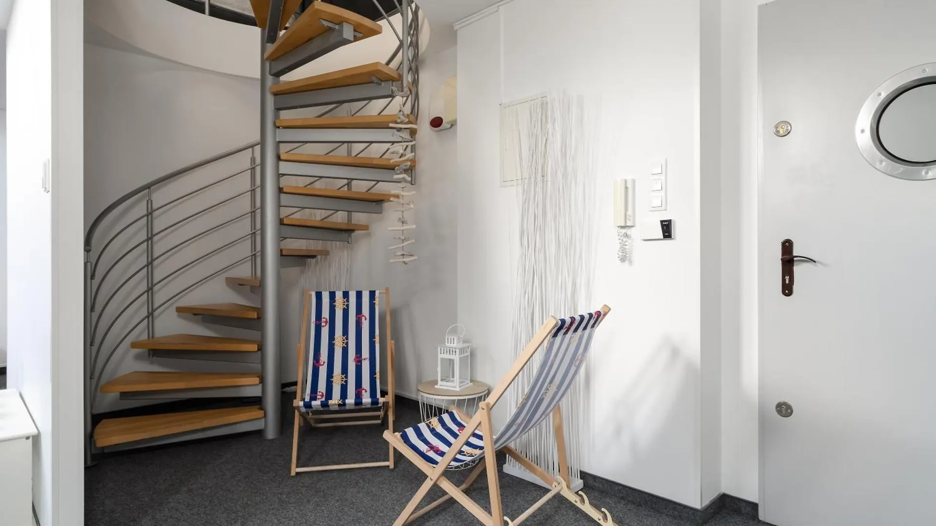 Sleepway Apartment - Marina Poznań 0*,  Polska